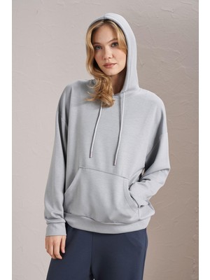 Tena Kadın Gri Modal Kumaş Kapüşonlu Kanguru Cepli Sweatshirt