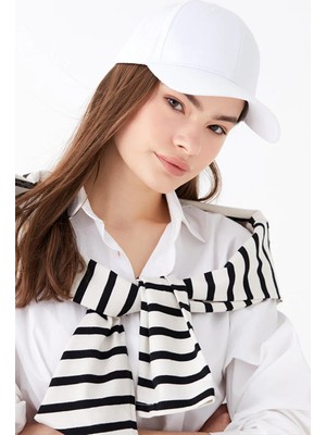 Tena Kadın Beyaz Gabardin Basic Kep Şapka