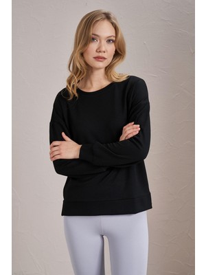 Tena Kadın Siyah Modal Kumaş Bisiklet Yaka Yanı Yırtmaçlı Basic Sweatshirt