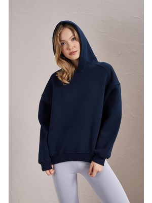 Tena Kadın Lacivert Kapüşonlu Oversize Basic Sweatshirt