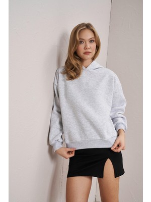 Tena Kadın Kar Melanj Kapüşonlu Oversize Basic Sweatshirt