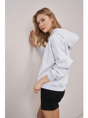 Tena Kadın Kar Melanj Kapüşonlu Oversize Basic Sweatshirt