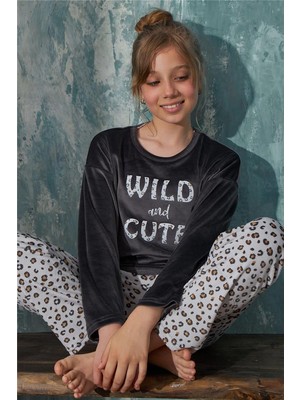 Pijama Evi Füme Cute Desenli Exclusive Kadife Kız Çocuk Pijama Takımı 