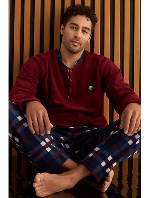 Pijama Evi Bordo Lacivert Ekose Desenli Polar Erkek Pijama Takımı Rahat ve Şık Tasarım