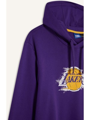 DeFactoFit NBA Los Angeles Lakers Standart Fit Kapüşonlu Baskılı Kalın Sporcu Sweatshirt D8512AX24AU