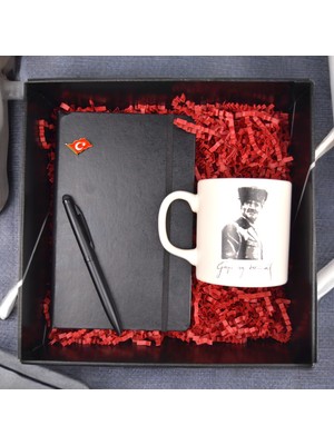 Öğretmenler  Günü -  Atatürk Kupa & 13*21 Defter & Touch Metal Kalem & Rozet