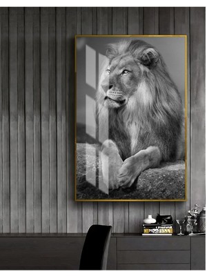 Harikabirev siyah-Beyaz Sevilen Aslan Tablosu 1 |çerçeveli Temperli Cam Tablo Tekli Dikey