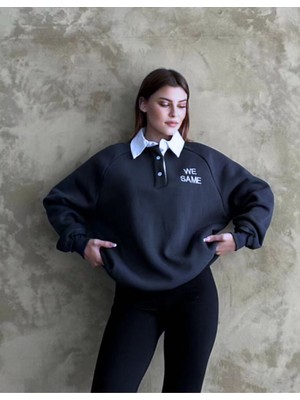 Lacivert Oversize Sweatshirt Beyaz Gömlek Yakalı Düğmeli Nakış Işlemeli