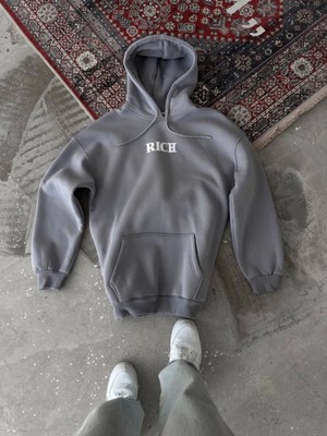 Pileli Store Uzun Kol Kapşonlu Göğüs Baskılı Sweatshirt - Gri