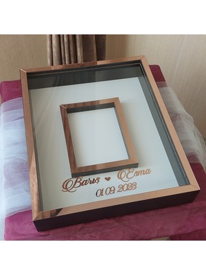 Verda Çerçeve 40 x 50  cm  Yarı Kaplama Isimli Siyah-Rose Anı Çerçevesi! Yeni Moda Çiçek Anı Çerçevesi!