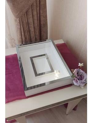 Verda Çerçeve 30 x 40  cm  Yarı Kaplama Ledli Beyaz-Füme Anı Çerçevesi! Yeni Moda Çiçek Anı Çerçevesi!