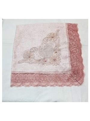 Berkay Sundan Kadife Bohça Kenarı Güpürlü