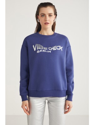 Clover Kadın Bisiklet Yaka Varak Baskı Detaylı Lacivert Sweatshirt