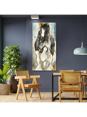 Tosbart Yeleleri Uçuşan Asil At Boyuna Dikey Kanvas Tablo