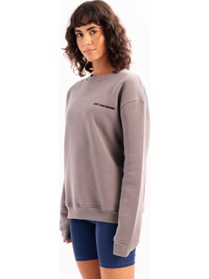 Justever Bisiklet Yaka Nakışlı Şardonlu Içi Polarlı Gri Kadın Sweatshirt - Rigil