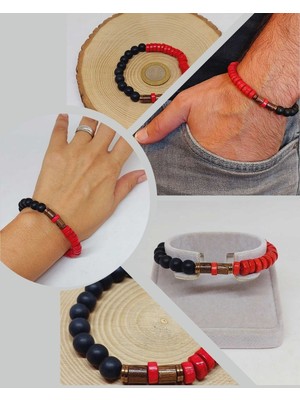 Yaşam Tohumu Ahşap Kırmızı Renkli & Oniks Taşı 8mm  Tasarım Bileklik Hawaii Model (11118)