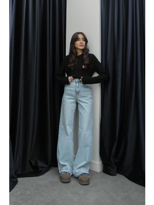 Açık Mavi Paça Detaylı Wide Leg Jean