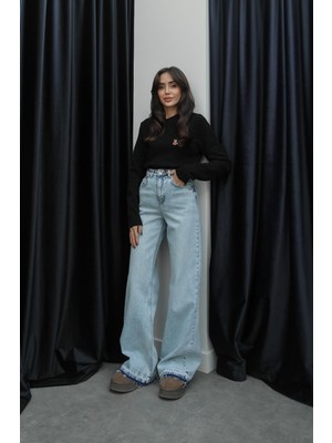 Açık Mavi Paça Detaylı Wide Leg Jean