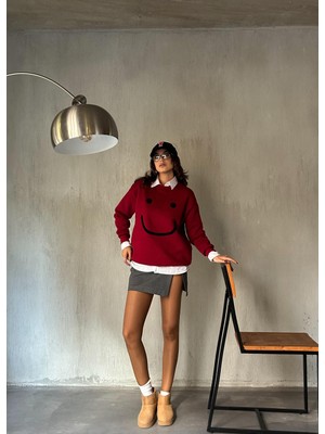 Minaaise Kadın Bordo Smile Süzene Nakışlı 3 Iplik Şardonlu Geniş Kesim Sweatshirt 28313