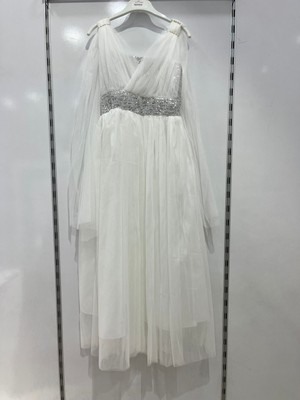 Uğurböceğiçocuk 307 Omzu Inci Detay Pelerinli Pullu Kız Çocuk Abiye