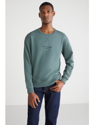 Olıvıer Erkek Regular Fit Önü Nakışlı Yeşil Sweatshirt