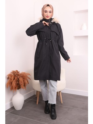 Siyah Yaka Detaylı Kapşonlu Mont