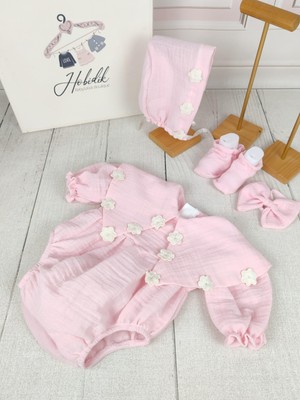 Hobidik Baby Çiçek Detaylı Yakalı Çift Kat Müslin Açık Pembe Romper Tulum Set