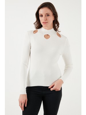 Fashion Friends Regular Fit Dik Yaka Pencere Detaylı Kazak Kadın Kazak 24K0123K1