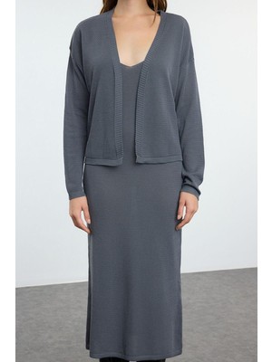 FRM Kadın Moda Şık Midi Boy V Yaka Slim Premium Iplik Özel Iplik Triko Hırka- Elbise Takım