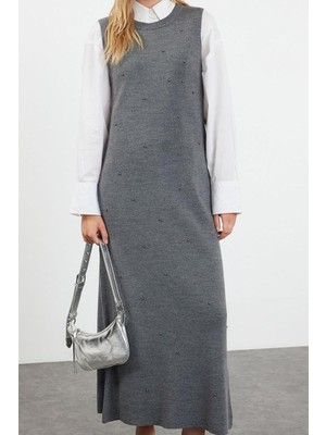 Ersefa Moda Stil Regular Bisiklet Yaka Uzun Tesettür Incili Triko Elbise