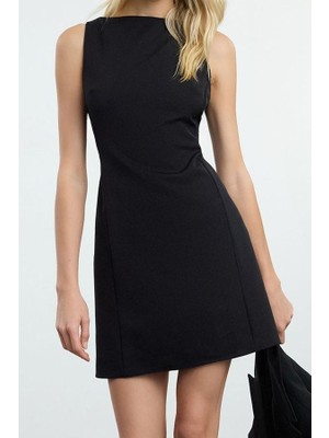 Ersefa Moda Stil Regular Bisiklet Yaka Mini Boy A Kesim Dokuma Elbise