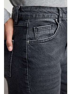 FRM Kadın Moda Şık Kot Pantolon Boru Paça Uzun Boy Denim Slim Yüksek Bel Mom Jeans