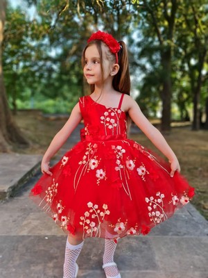 Esmaca Moda Kız Çocuk Kırmızı Nakışlı Elbise