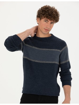 Pierre Cardin Erkek Lacivert Slim Fit Bisiklet Yaka Triko Kazak 50278026-VR033