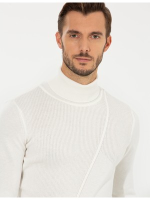 Pierre Cardin Erkek Ekru Slim Fit Balıkçı Yaka Triko Kazak 50259784-VR019