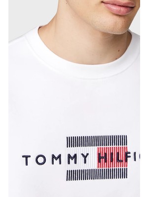 Tommy Hilfiger Pamuk Karışımlı Regular Fit Bisiklet Yaka Logolu Sweat Erkek Sweat MW0MW35541 Ybr