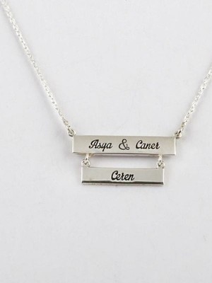 Sevsem Magazin Üç Isimli Iki Plak Üzerine Isim Yazılı 925 Ayar Gümüş Kolye