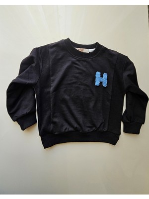 Küçük Harf Işlemeli Sweatshirt