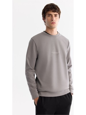 AVVA Erkek Beyaz Bisiklet Yaka İnterlok Kumaş Baskılı Sweatshirt A32Y1199