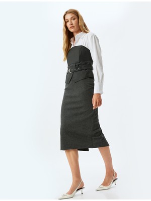 Koton Slim Fit Arkadan Yırtmaç Detaylı Midi Boy Kalem Etek