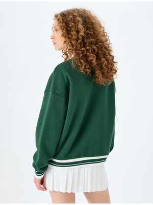 Koton Bisiklet Yaka Kolej Baskılı Biyeli Oversize Sweatshirt