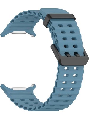 Kreton Samsung Galaxy Watch 7 Ultra 47MM ile Uyumlu Kordon Dalgalı Delikli Metal Tokalı Silikon Kayış