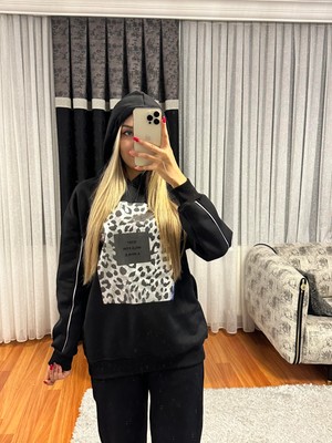 Shine & Style Leopar Detay Kapüşonlü Sweatshirt Siyah