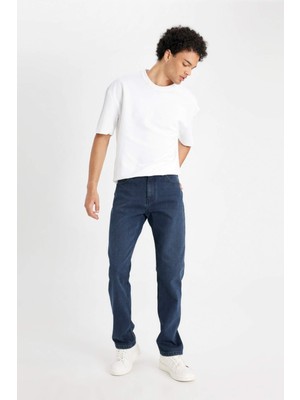 DeFacto Sergio Regular Fit Normal Kalıp Normal Bel Boru Paça Jean Pantolon Y0369AZ24WN