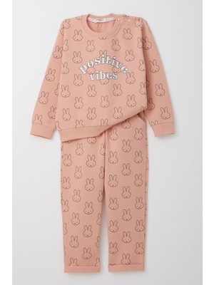 Breeze Kız Çocuk Eşofman Takımı 1-4 Yaş Sevimli Tavşancık Deseni ile Somon Renk