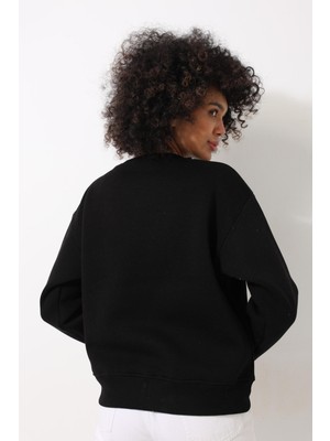 Amida Siyah Omzu Lazer Kesim Çiçek Nakış Detaylı Bisiklet Yaka Oversize Kadın  Sweatshirt - 2448