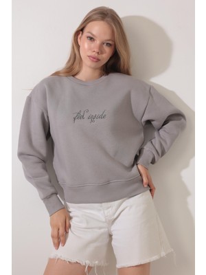 Amida Gri Sırtı Leylek Nakış Işlemeli Bisiklet Yaka Sweatshirt - 2436