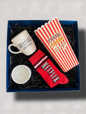 Chiccobox Netflix Kupa Bardak,mısır Kovası,netflix Kırmızı Çorap,dekoratif Mum,film Gecesi Hediye Kutusu