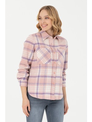 U.S. Polo Assn. Kadın Pudra Gömlek Desenli 50271465-VR042