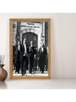 Lioncraft Mustafa Kemal Atatürk Tablo, Çerçeveli Cam Tablo 30X45 cm